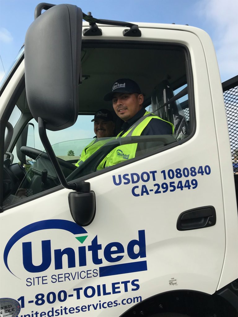 United Site Services Hino Hybrid Trucks e1544023859937